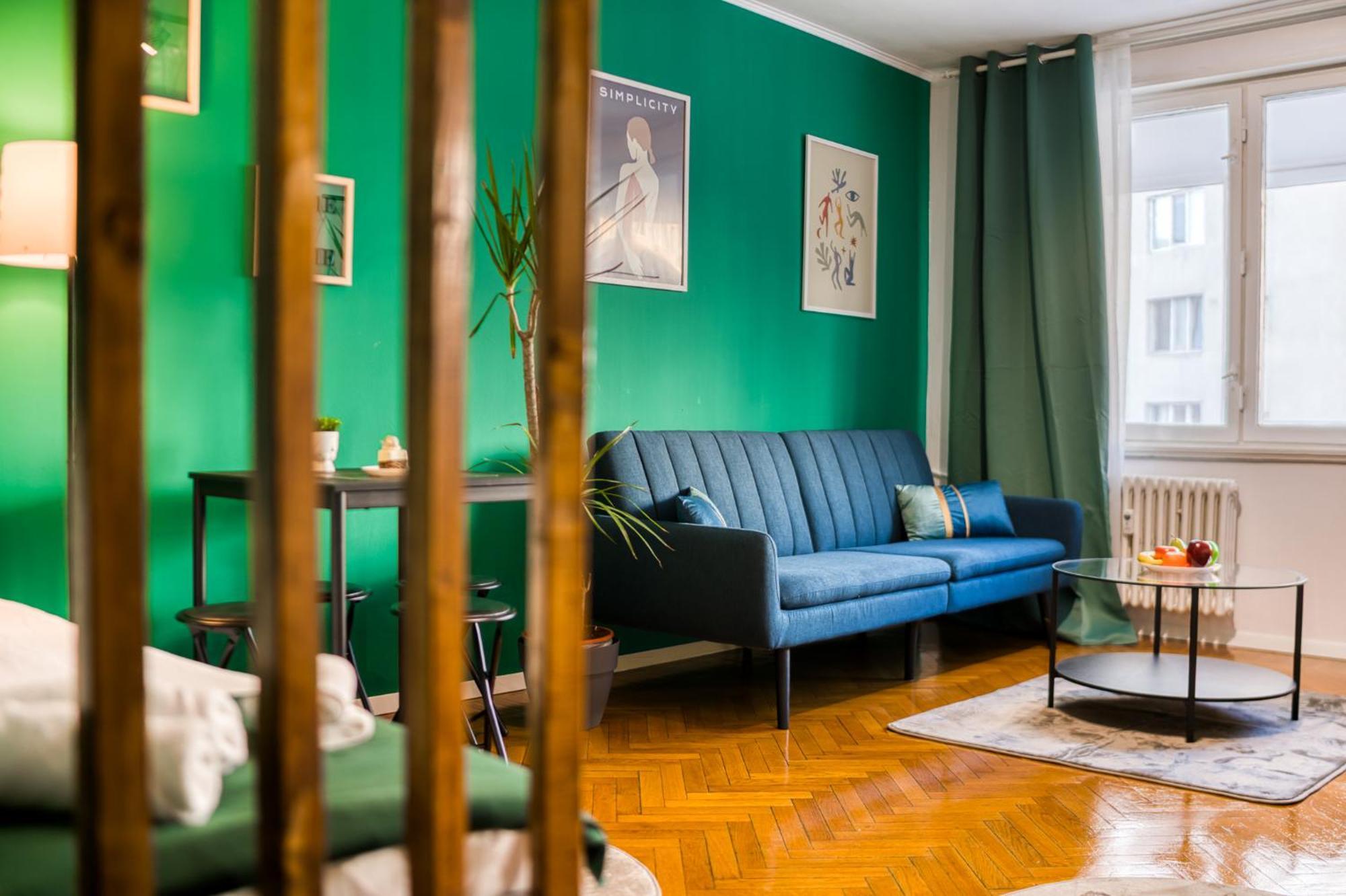 Hacienda Royal Palace - Central Designer Apartment ブカレスト エクステリア 写真
